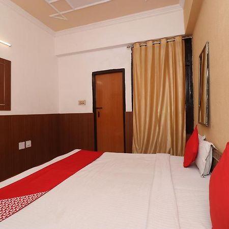 Oyo 8379 Hotel Kamal Lucknow Esterno foto