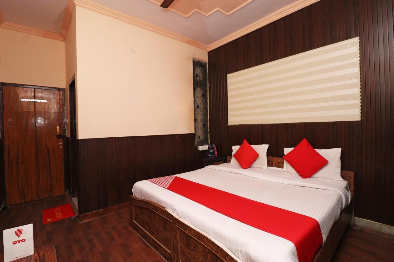 Oyo 8379 Hotel Kamal Lucknow Esterno foto