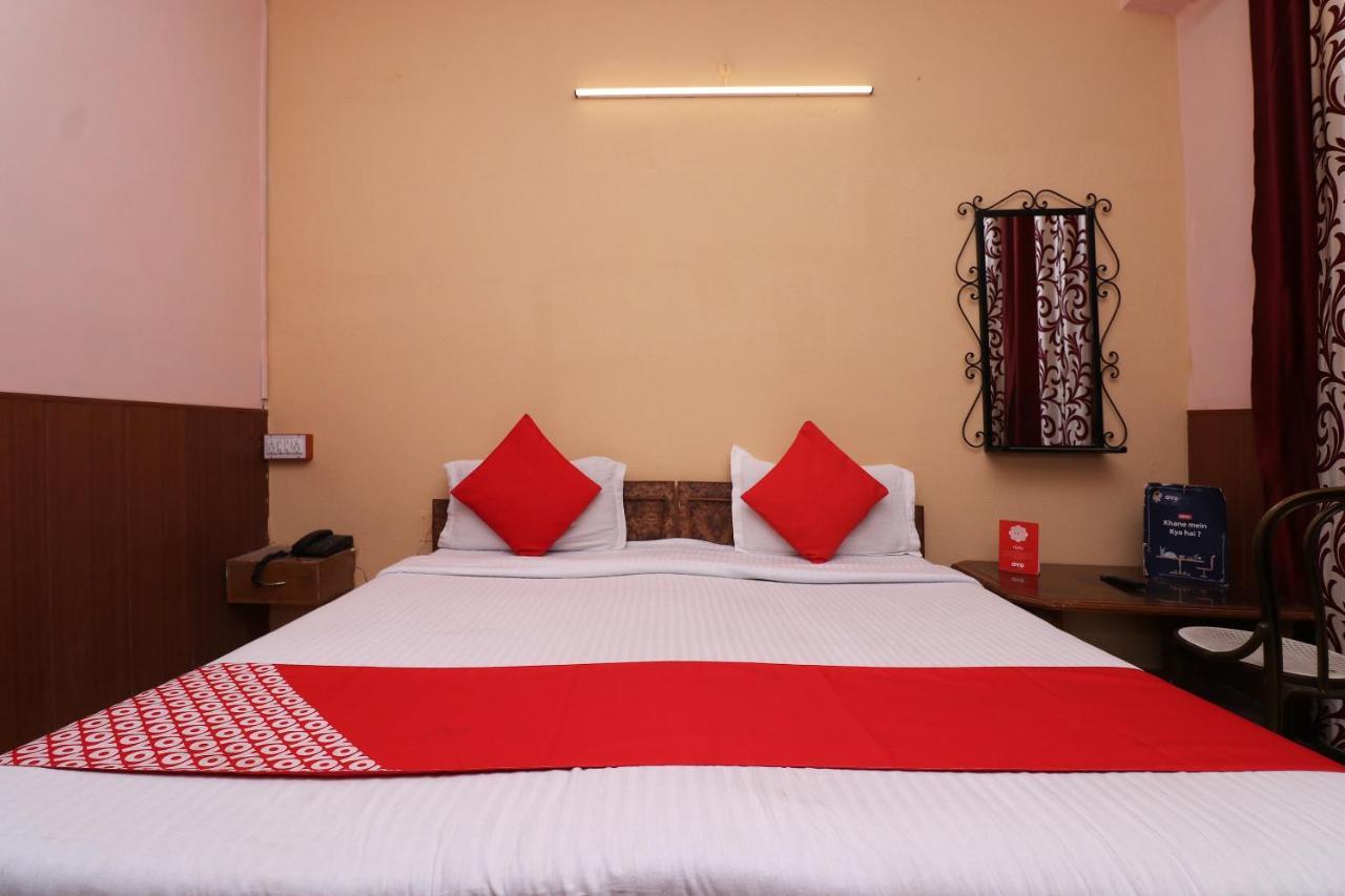 Oyo 8379 Hotel Kamal Lucknow Esterno foto